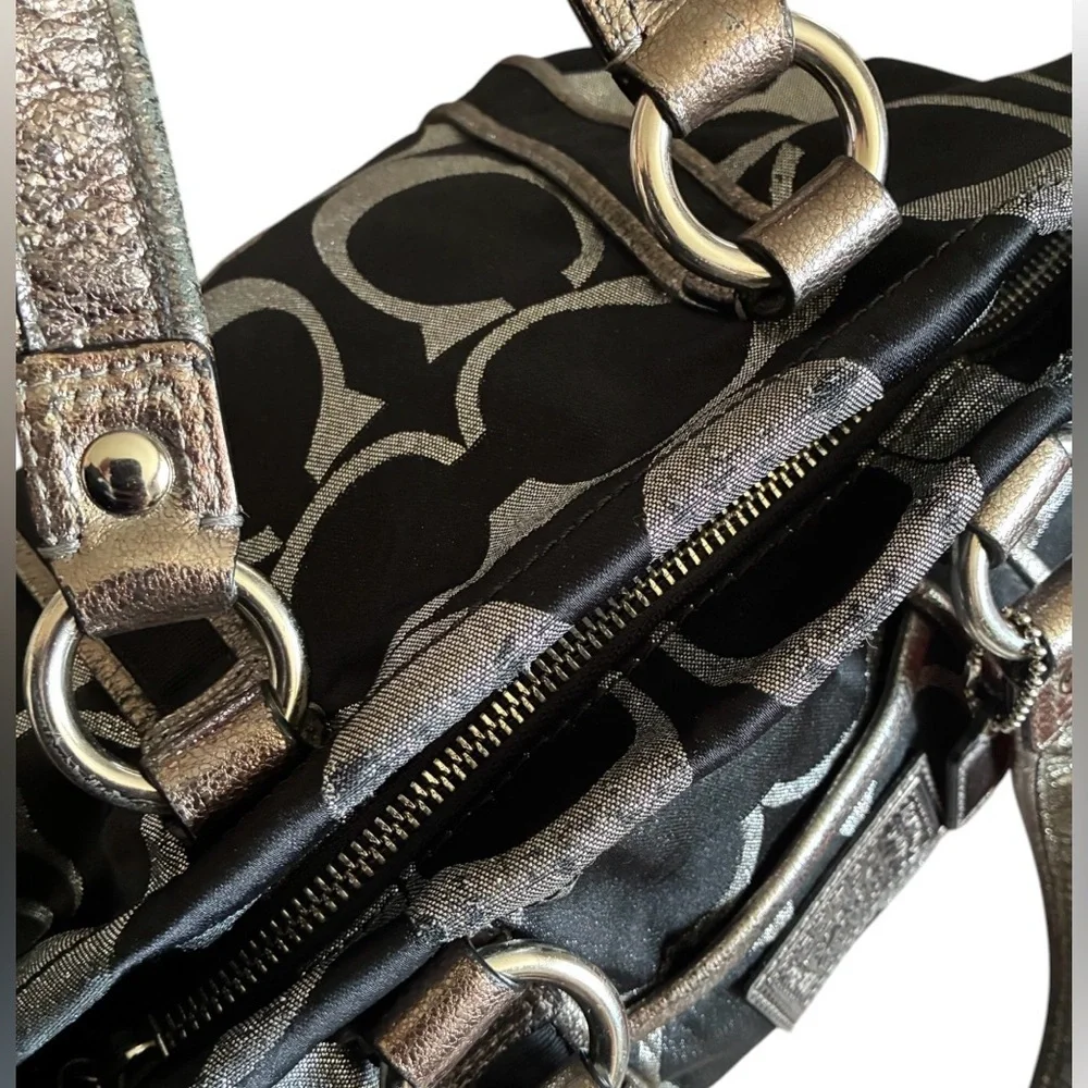 Coach vintage poppy